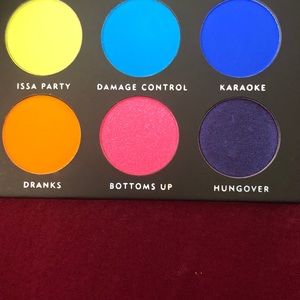 Eyeshadow palette